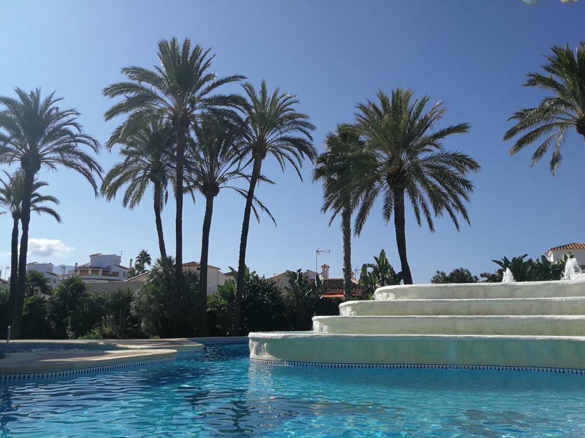 Estudio Con Piscina, Playa Y Wifi Denia Exterior foto
